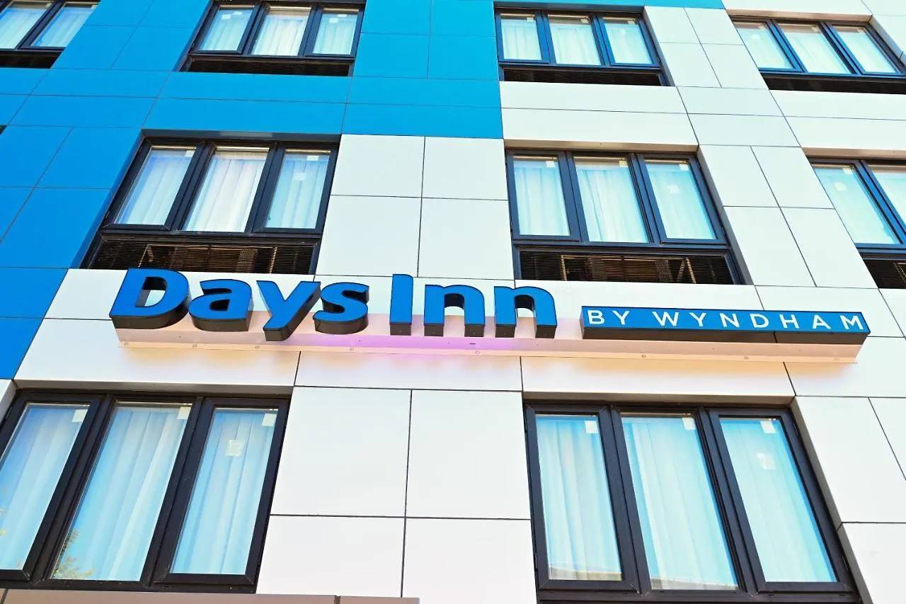 Days Inn By Wyndham Bronx Nyc New York